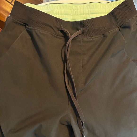 Men’s lined joggers from Birddogs “Tiger Woulds” - Picture 4 of 5